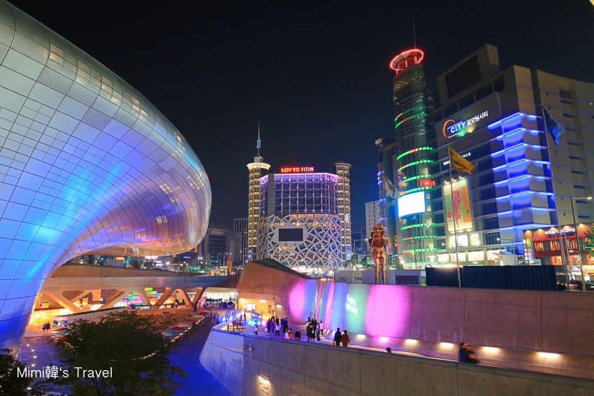 【首爾韓劇景點】東大門設計廣場DDP：浪漫玫瑰花燈海，來自星星的你、她很漂亮韓劇拍攝地