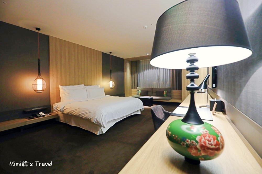 【高雄住宿】住飯店Hotel dua(評價9.1)：高雄美麗島站設計旅店，周邊方便美食多
