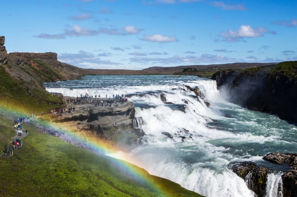 【冰島黃金圈景點】Gullfoss 古佛斯瀑布：兩大斷層氣勢磅礴，冰島南部必遊地標