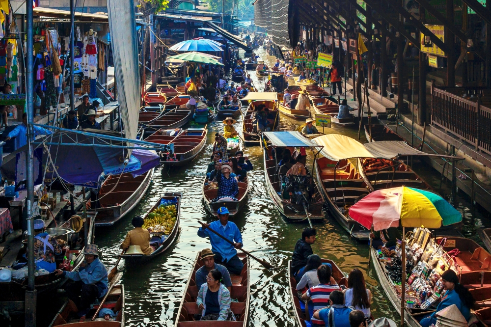 【泰國】丹能莎朵水上市場：玩樂重點＆曼谷出發一日遊！搭船逛市場，國際級獨特畫面