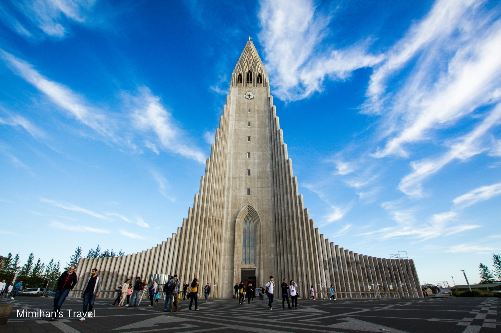 【冰島景點】哈爾格林姆教堂必看重點、景觀台票價、交通停車參觀指南！