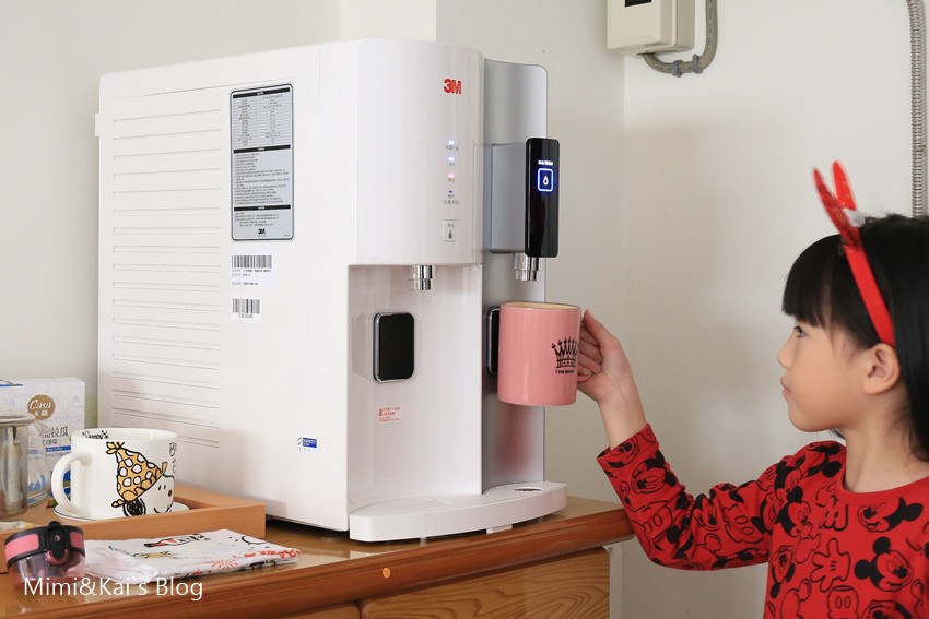 【生活家電】3M™桌上型極淨冰溫熱飲水機HCD-2：3M專利濾芯＋紫外線殺菌雙層把關，家人值得最好的。